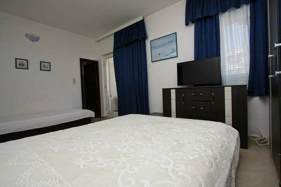 Apartmani Irena Petrovac 外观 照片