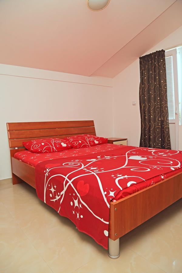 Apartmani Irena Petrovac 外观 照片